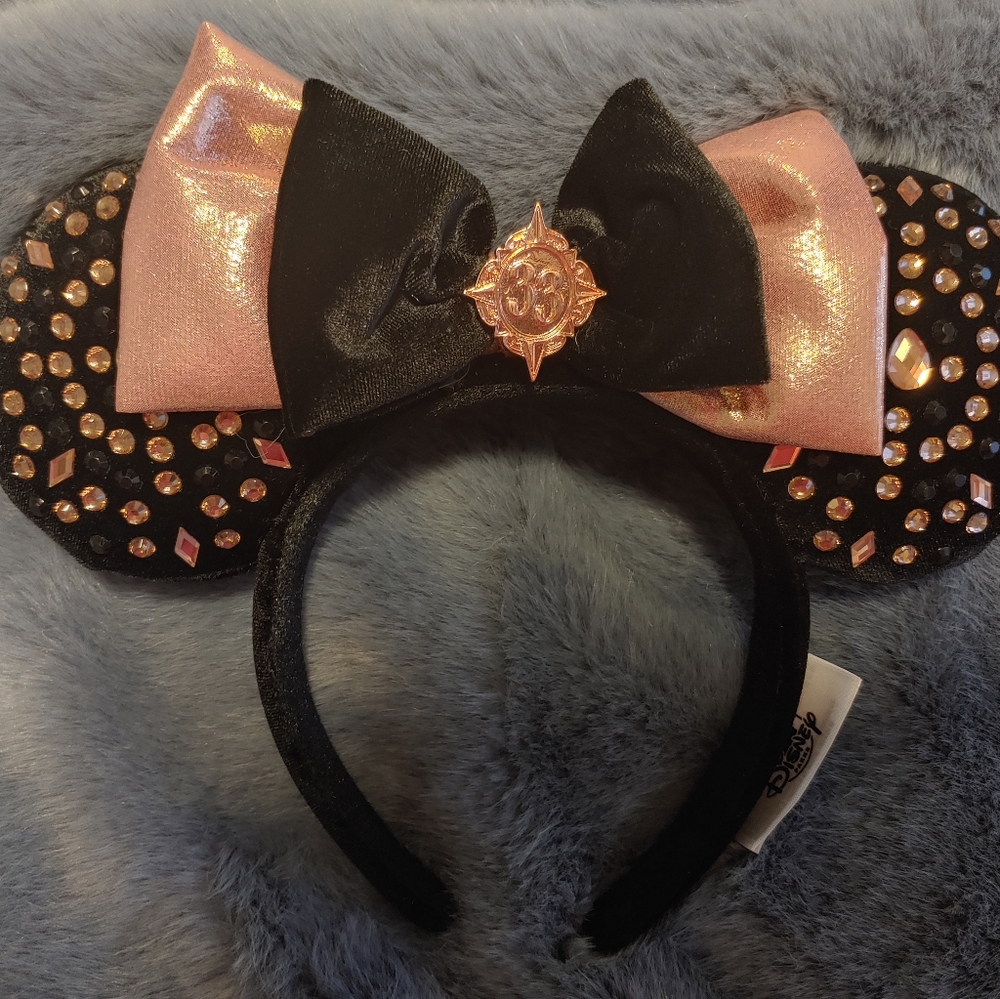 Disney Club 33 Ears